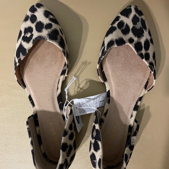 Old Navy Canvas Leopard-Print D'Orsay Flats for Women - Picture 5 of 10